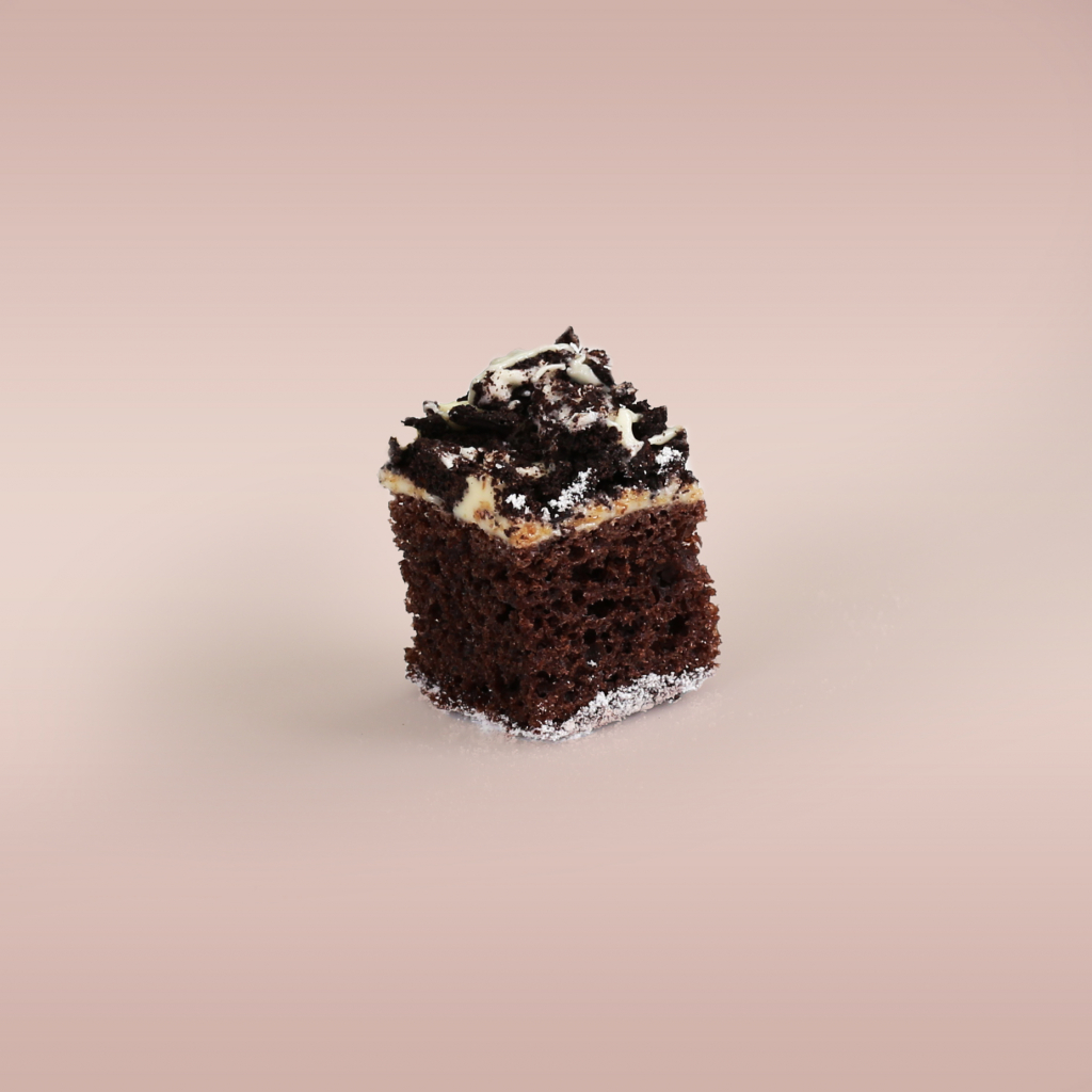 Mini brownie met witte chocolade en oreo 