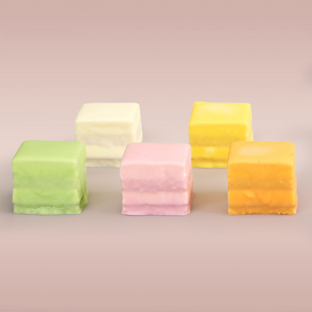 Petit fours assorti non deco